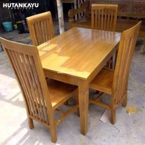 Meja Makan Balero Kursi 4 Jati Set