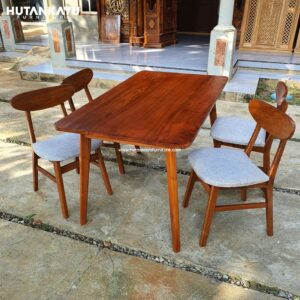 Meja Makan Retro Cafe
