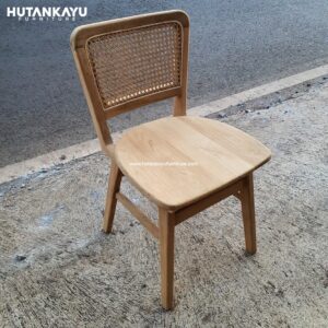 Kursi Makan Rotany