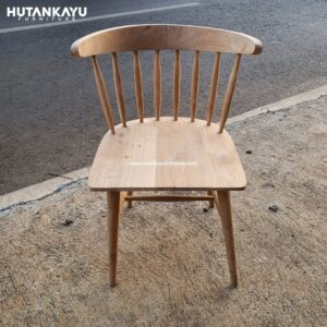 Kursi Makan Adora