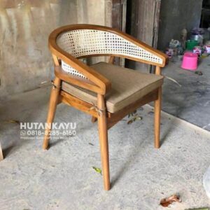 Kursi Cafe Kaylee  Kursi Kafe Resto