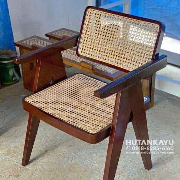 Kursi Cafe Kayu Jati Mix Rotan Asli Minimalis Murah  Kursi Kafe Resto