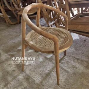 Kursi Cafe Kristie  Kursi Kafe Resto