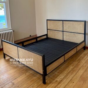 Tempat Tidur Dipan Ranjang Biva Kayu Jati