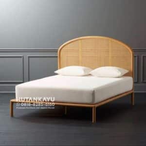Tempat Tidur Dipan Ranjang Brama Kayu Jati
