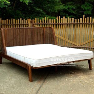Tempat Tidur Dipan Ranjang Tiba Kayu Jati