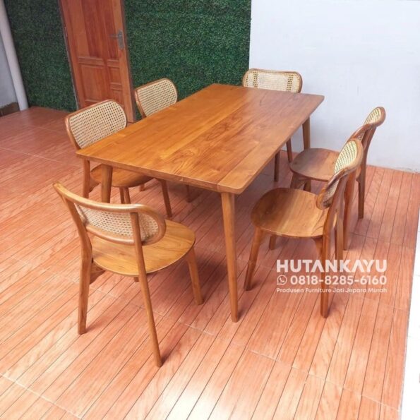 Meja Makan Jati Rotan 6 Kursi Minimalis Solid