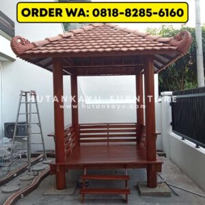 Gazebo Kayu Jati 2×2 Meter Tiang Bulat (2)
