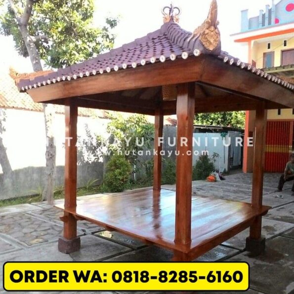 Gazebo Kayu Jati Mewah 2,5×2,5 Meter
