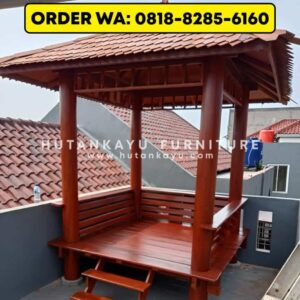 Gazebo Kayu Kelapa Glugu 2×2 Meter Atap Sirap Ulin