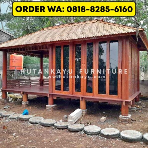 Gazebo Kayu Kelapa Glugu 3×6 Meter Model Setengah Tertutup (2)