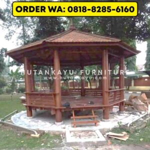 Gazebo Kayu Kelapa Glugu Segi Delapan 4×4 Meter
