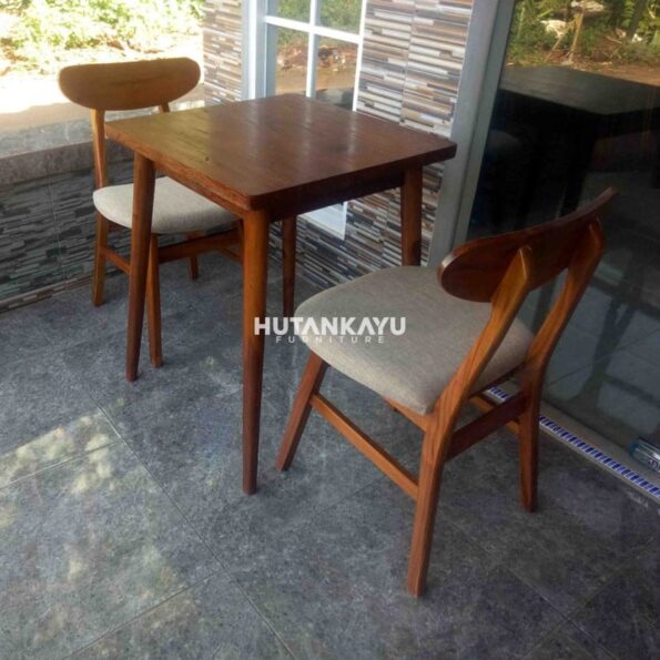 Set Meja Cafe Magnus