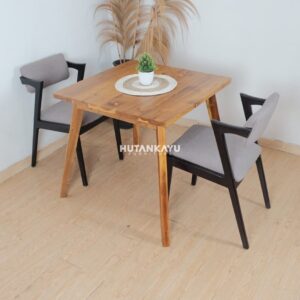 Set Meja Makan Alvrino