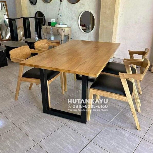 Set Meja Makan Danty