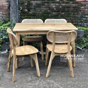 Set Meja Makan Idris
