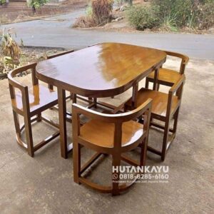 Set Meja Makan Levin