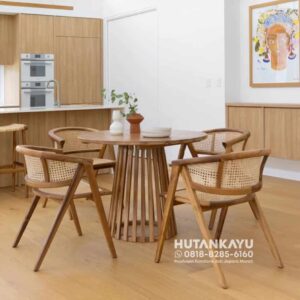 Set Meja Makan Noam