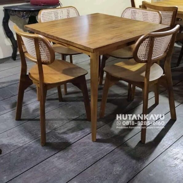 Set Meja Makan Pablo