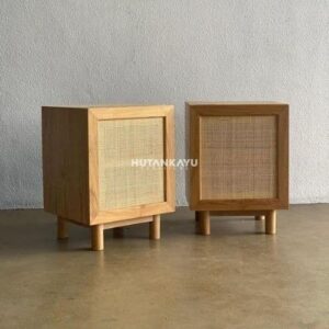 Nakas Kanso Bedside Meja Samping Ranjang Kayu dan Rotan 1 Pintu Nighstand
