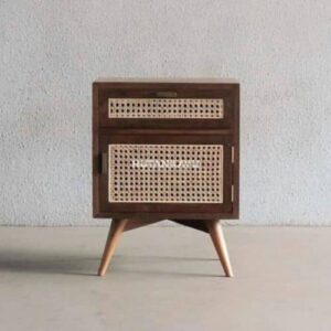 Nakas Tsuba Bedside Meja Samping Ranjang Kayu dan Rotan 1 Laci 1 Pintu Nighstand